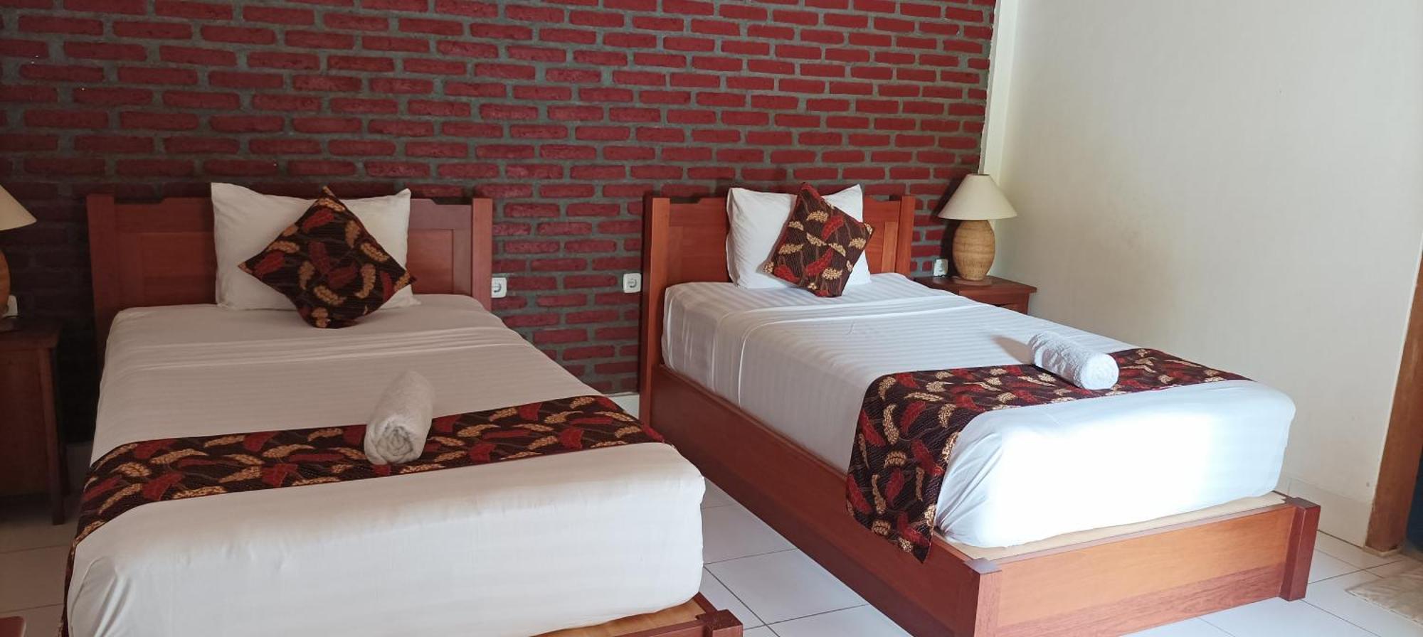 Bungalow And Restaurant Anda Kuta  Екстер'єр фото
