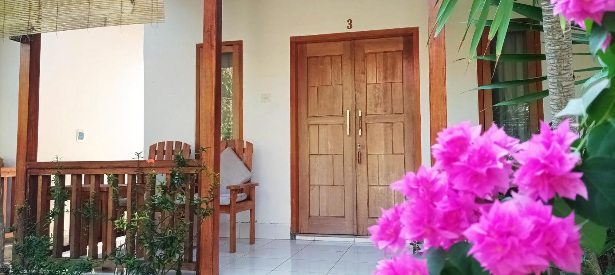 Bungalow And Restaurant Anda Kuta  Екстер'єр фото